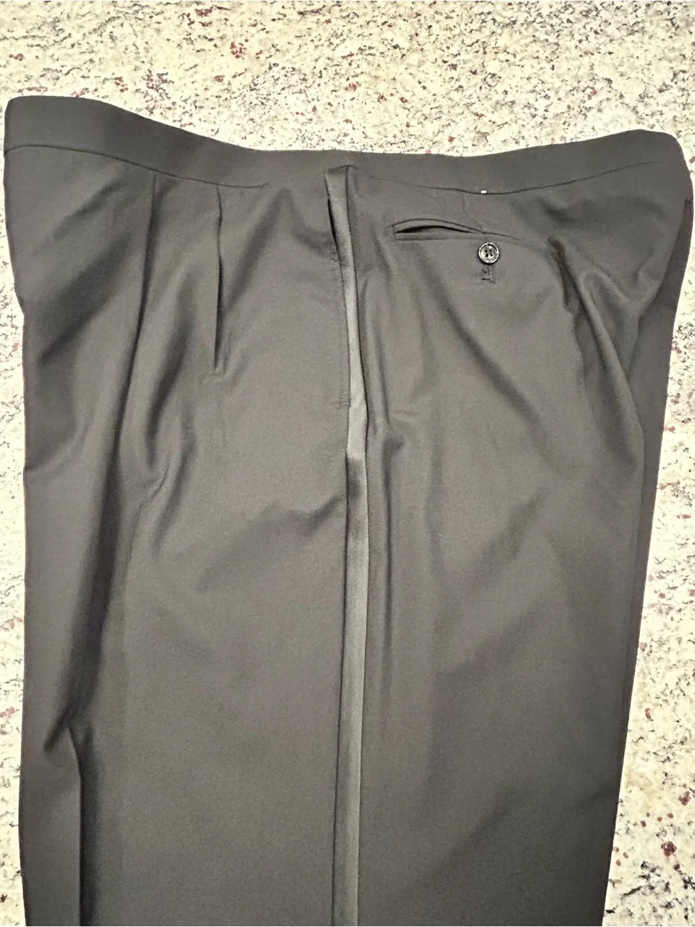 After Hours Tuxedo 2-PC Suit Jacket and Pants 48L Men’s Formal Wool Black